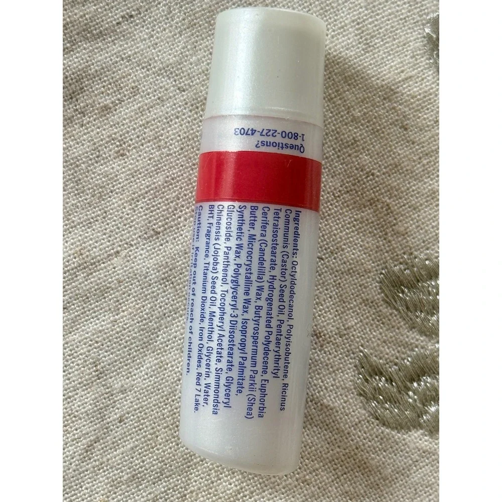 Nivea A Kiss of Care & Color Sheer Crimson Lip Balm Discontinued 0.17oz 4.8g